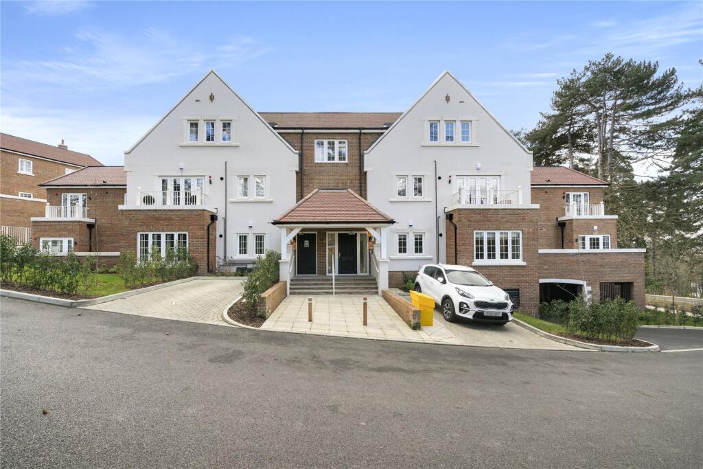 Main image of property: Merrileas Drive, Oxshott, Leatherhead, Surrey, KT22