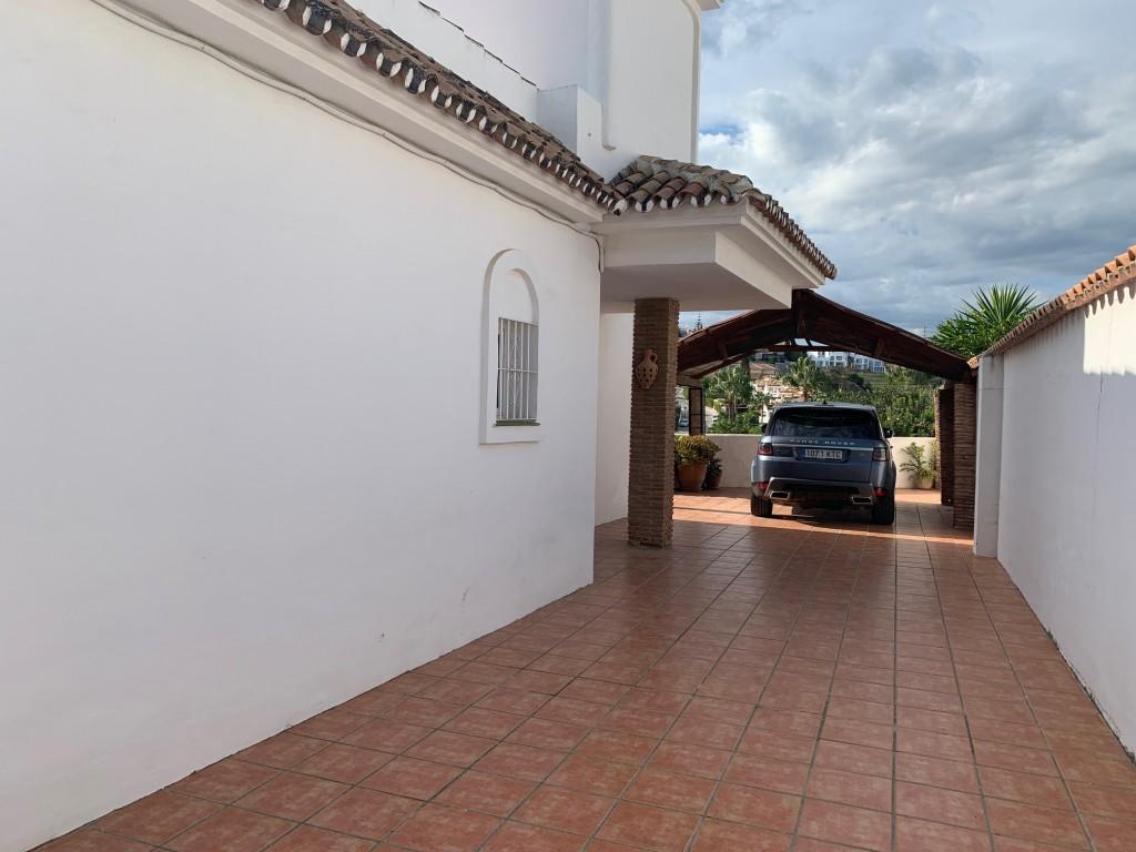 3 bedroom detached villa for sale in Andalucia, Malaga, Sitio de Calahonda, Spain