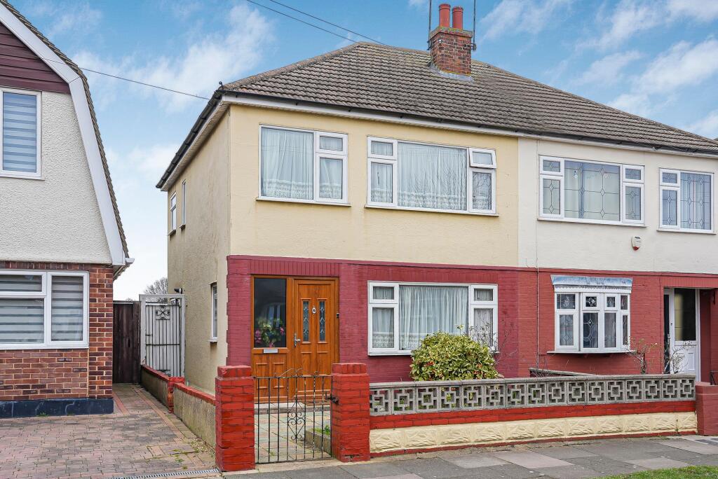 Main image of property: North Crescent, Southend-On-Sea, SS2