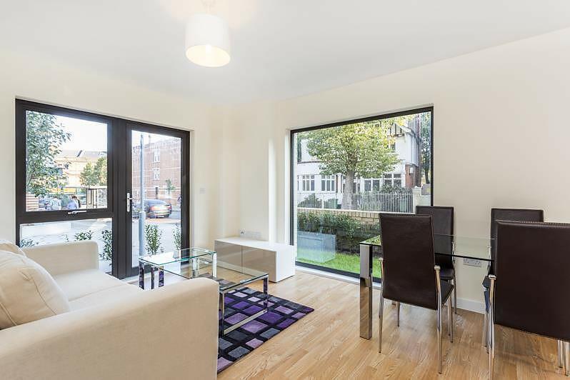 1 bedroom apartment for sale in Newman Close, Willesden Green, NW10