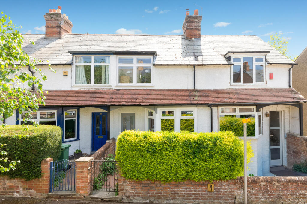 Main image of property: Crescent Road, Oxford