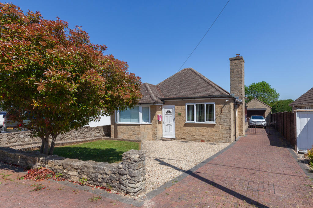 Main image of property: The Avenue, Kennington