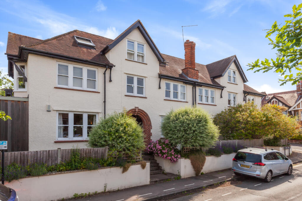 Main image of property: Divinity Road, East Oxford