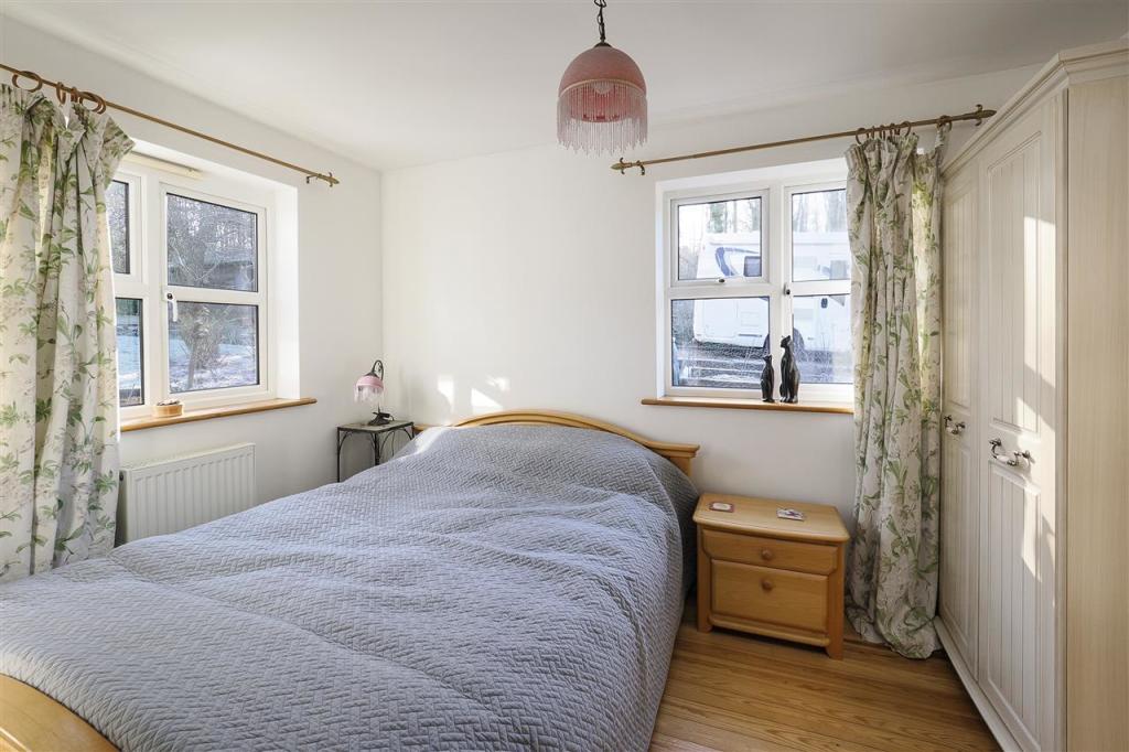 5 bedroom detached house for sale in Primrose House, Dunkirk Road North