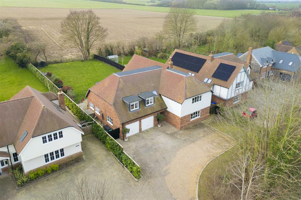 5 bedroom detached house for sale in The Willows, The Street, Staple, CT3