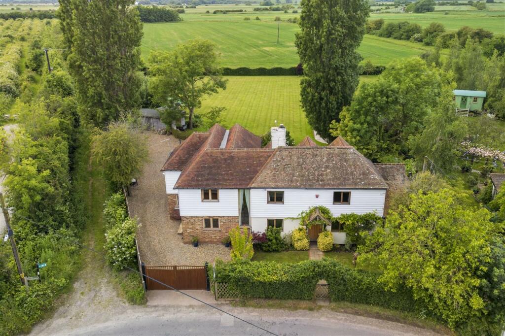 Additional property image - Plough Cottage, Church Lane, West Stourmouth
