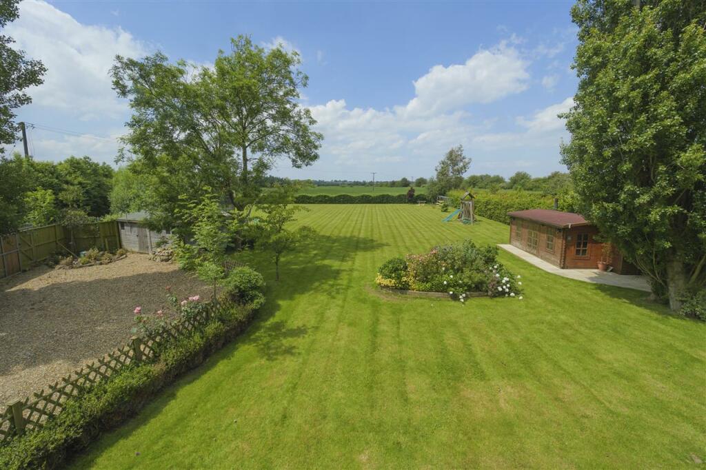 Additional property image - Plough Cottage, Church Lane, West Stourmouth