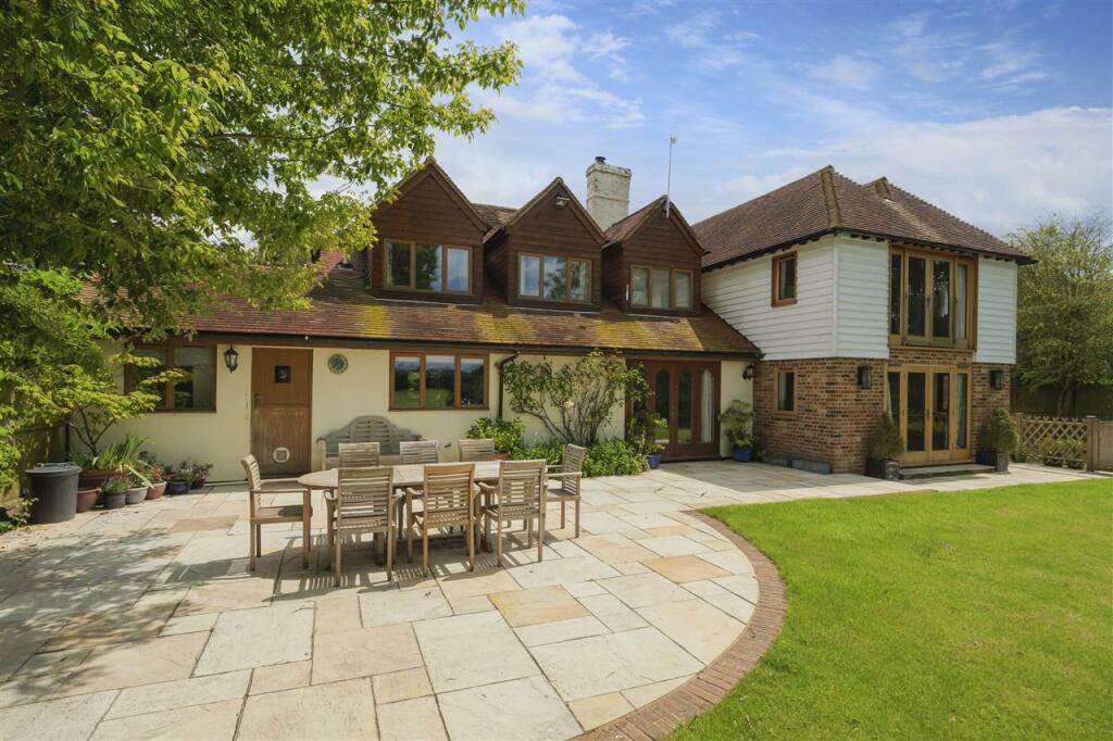 Additional property image - Plough Cottage, Church Lane, West Stourmouth