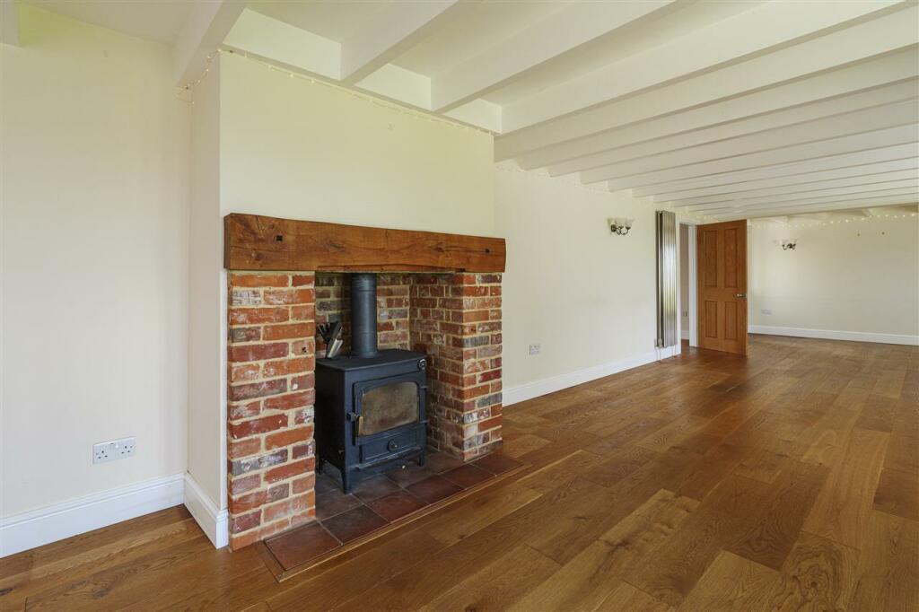 Additional property image - Plough Cottage, Church Lane, West Stourmouth