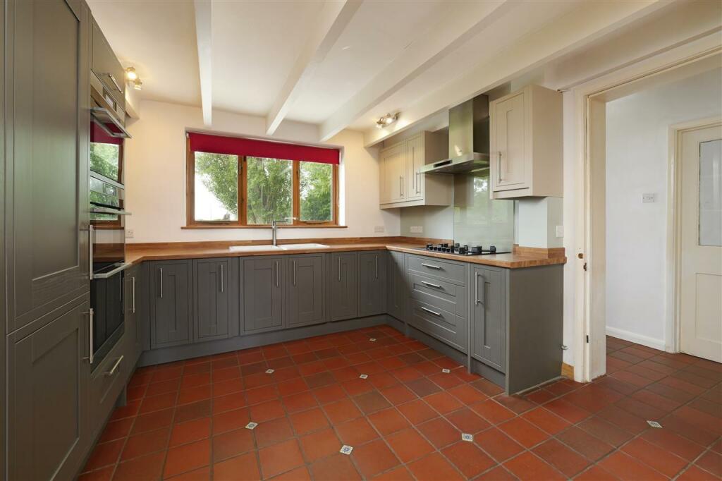 Additional property image - Plough Cottage, Church Lane, West Stourmouth
