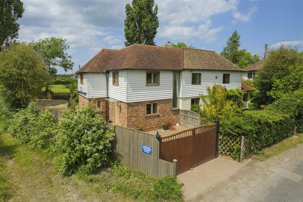 Additional property image - Plough Cottage, Church Lane, West Stourmouth