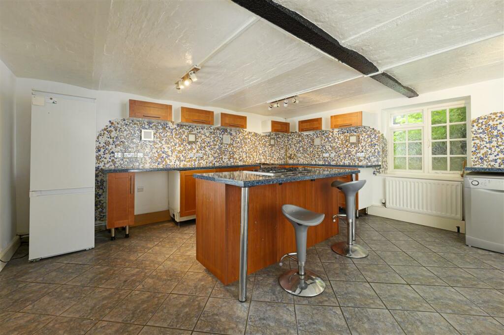 Additional property image - Brewery House, New Street, Ash