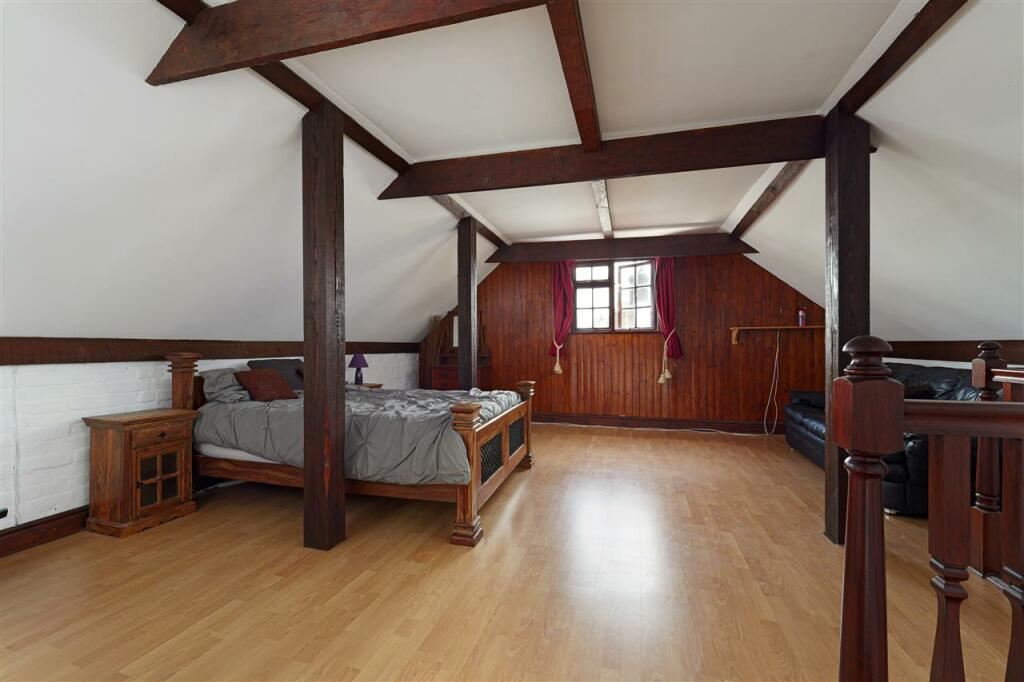 Additional property image - Brewery House, New Street, Ash