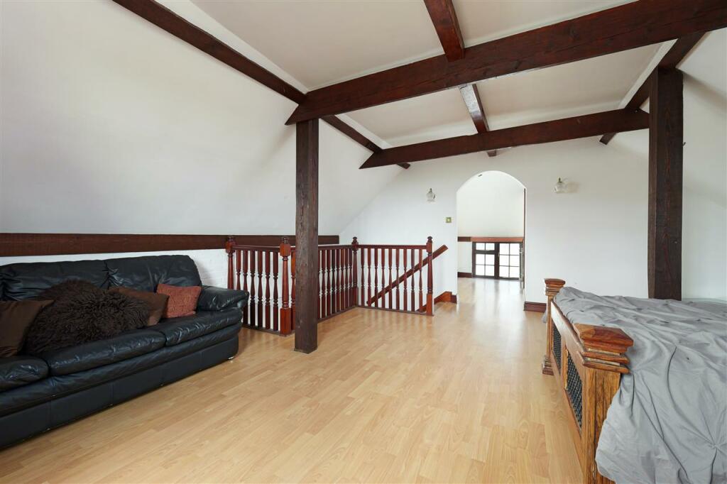 Additional property image - Brewery House, New Street, Ash