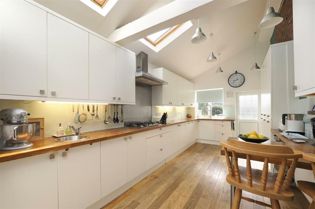 Additional property image - Uplands, The Avenue, Kingsdown