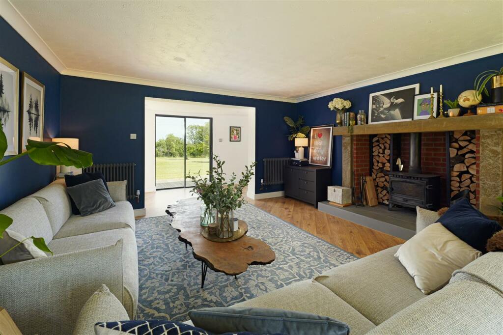 Additional property image - Longview, Roman Road, Maydensole