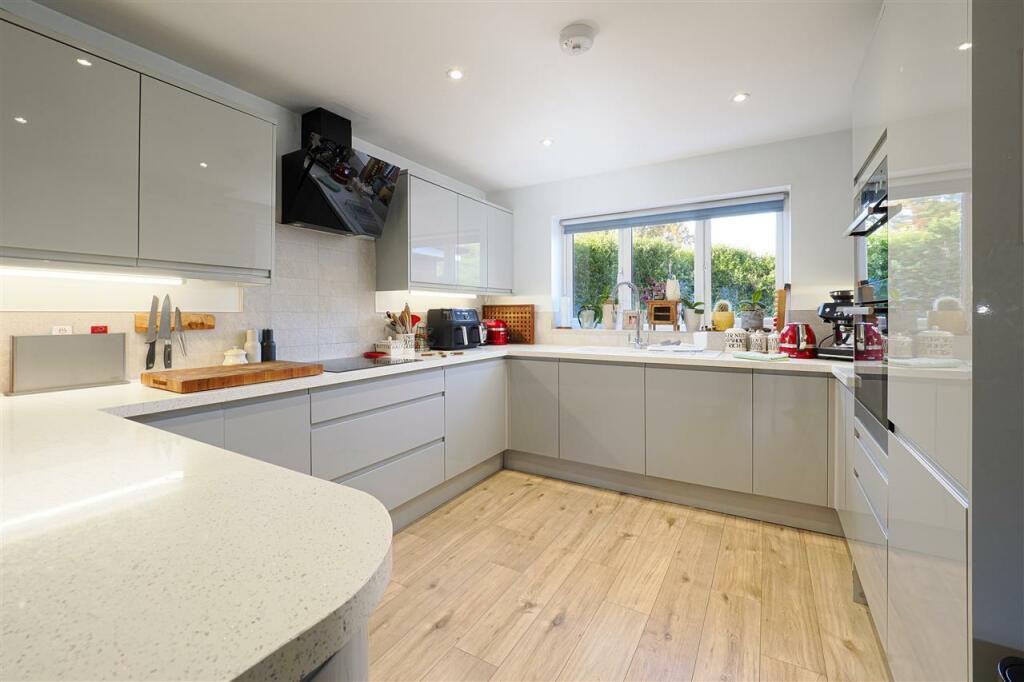 Additional property image - Highland Road, Chartham