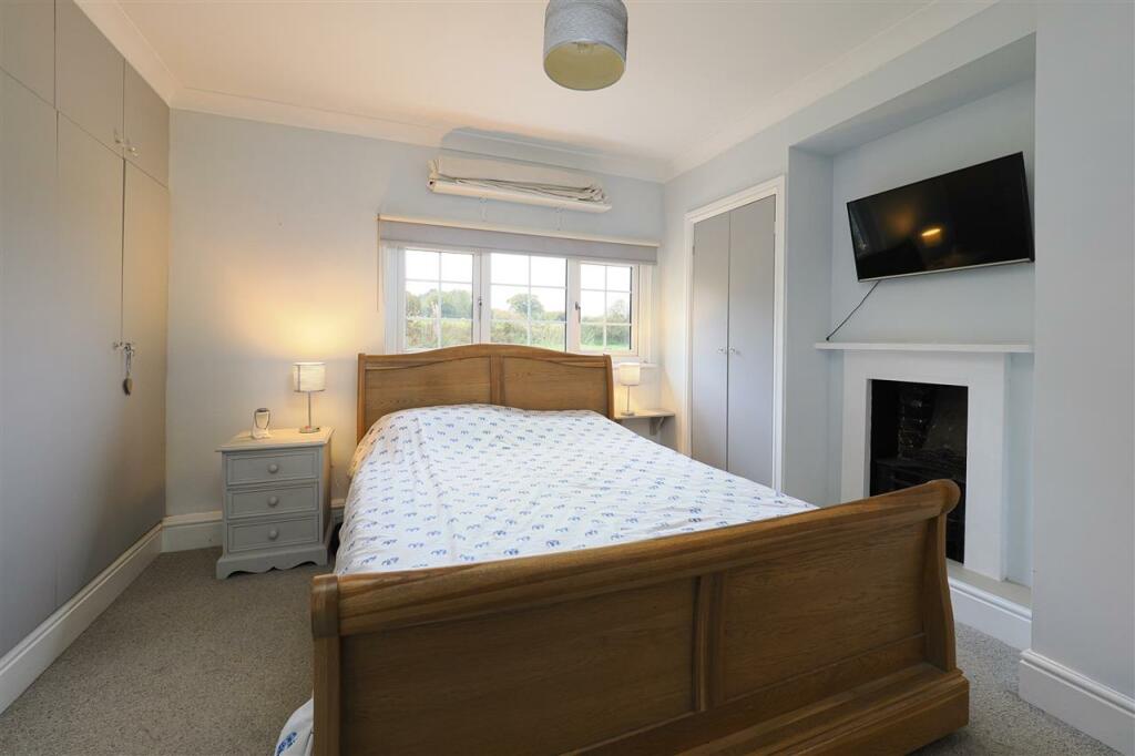 Additional property image - Barfreston Court Cottages, Barfrestone