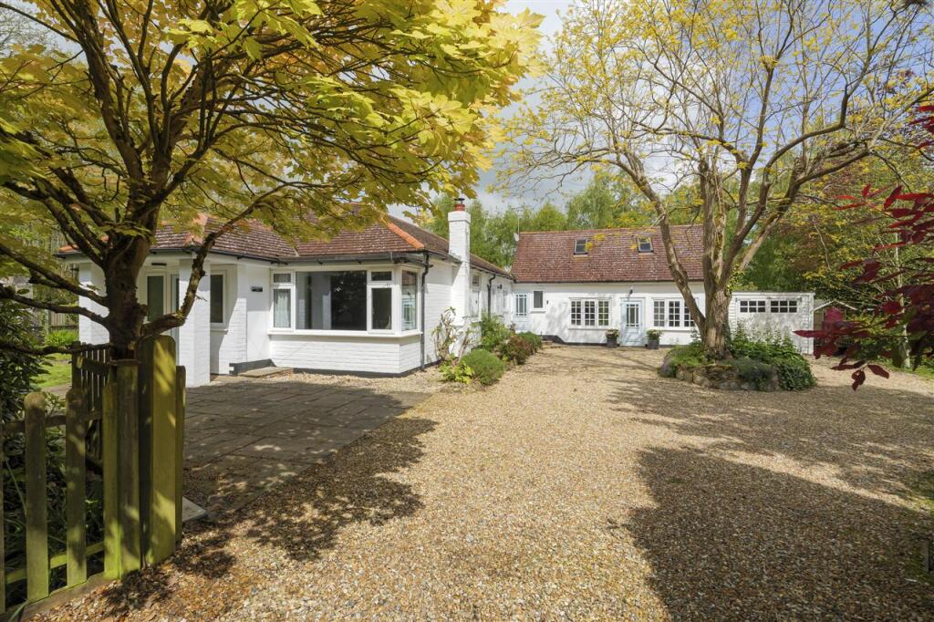 Main image of property: Springfield Lodge, Bekesbourne Lane, Bekesbourne