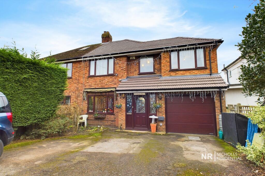 5 bedroom semi-detached house