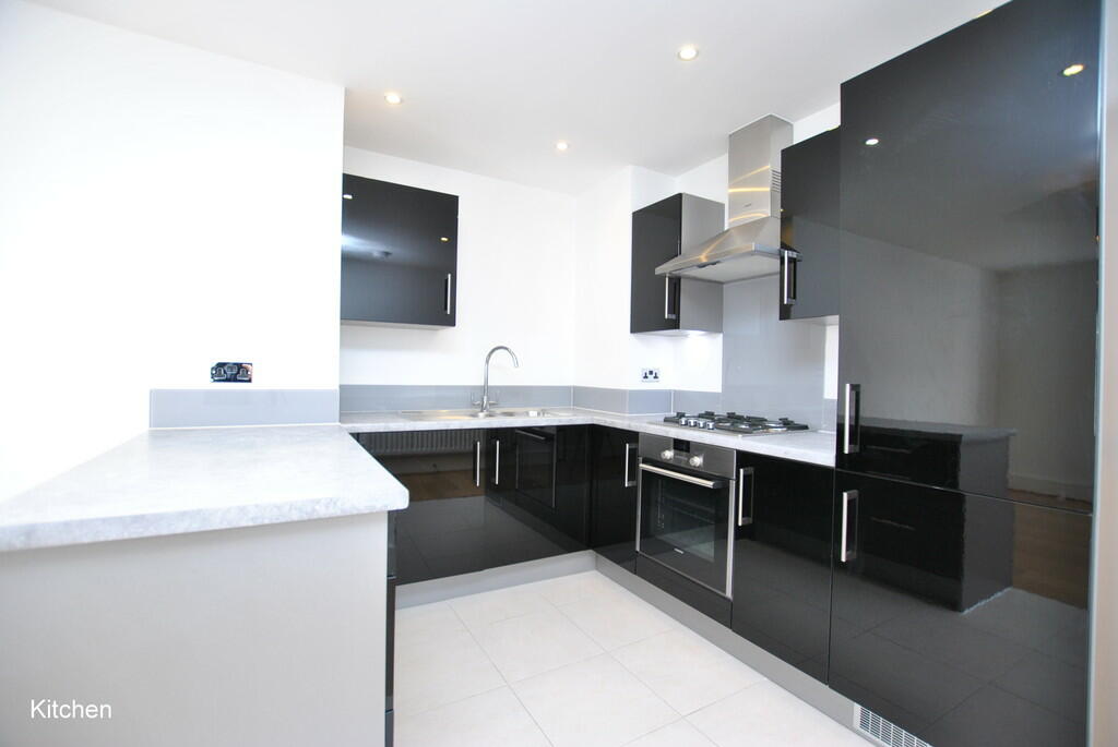Main image of property: Currington House, 23 Warren Road