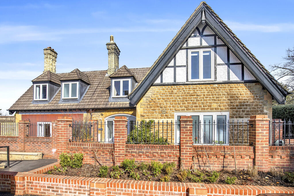 Main image of property: Ringley Park Road, Reigate