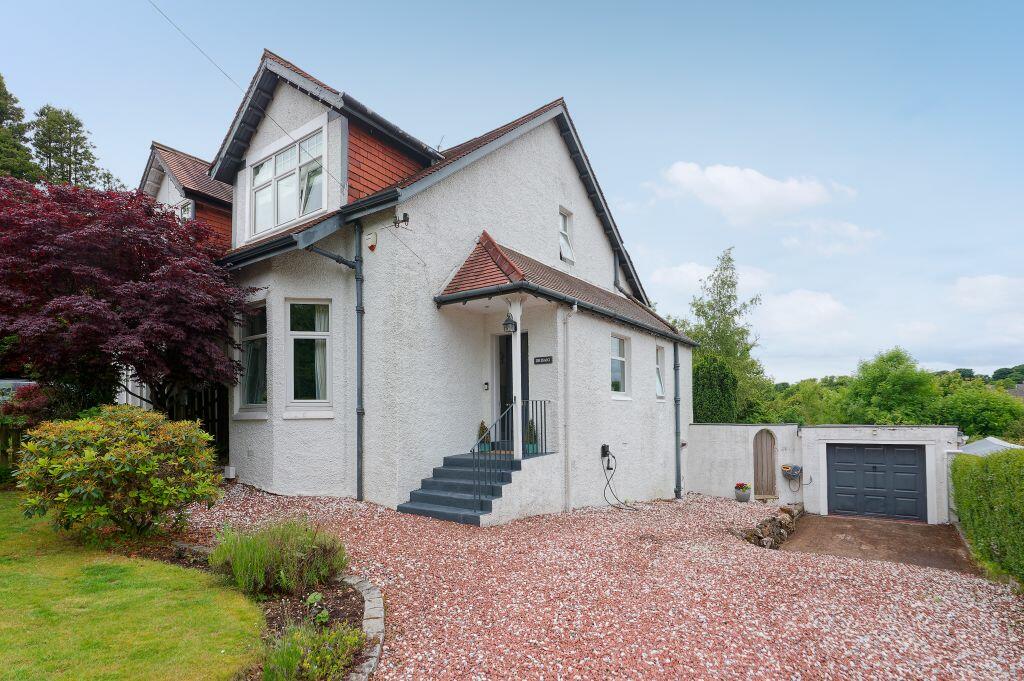 3 bedroom semidetached villa for sale in Drisaig, Lintwhite Crescent