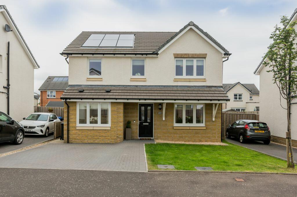 4 bedroom detached house for sale in 3 Melness Grove, PA7