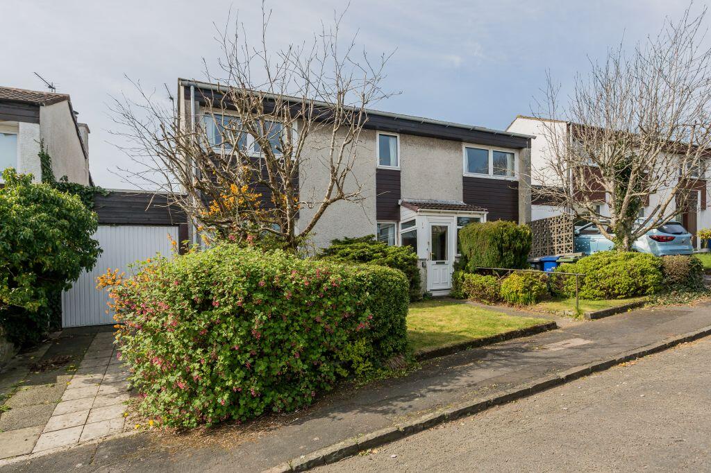 Main image of property: 2 The Grove, Bridge of Weir, PA11 3DU