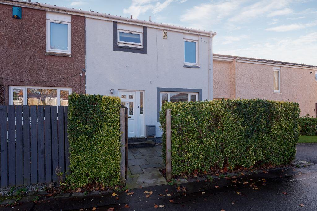 Main image of property: 26 Portsoy Erskine, Erskine, Pa8 6EJ