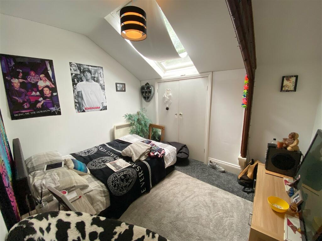6 bedroom triplex for sale in Innerbrook Road, Torquay, TQ2