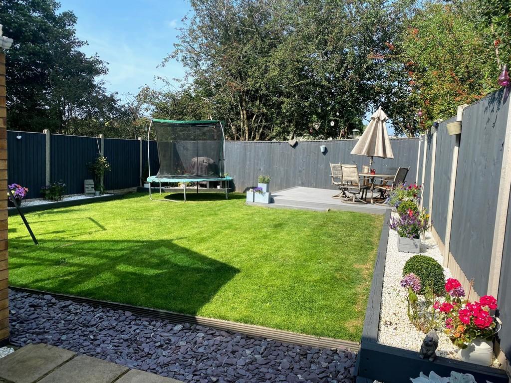 3 bedroom detached house for sale in Highland Drive, Lightwood, Stoke