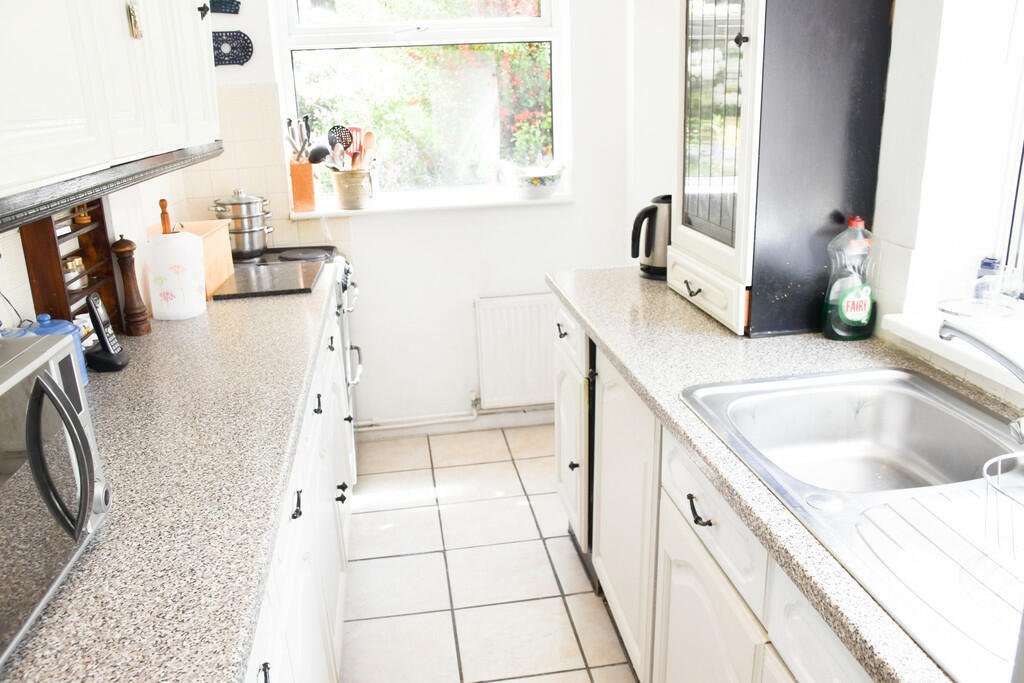 3 bedroom semidetached house for sale in Harcourt Avenue, Meir, Stoke