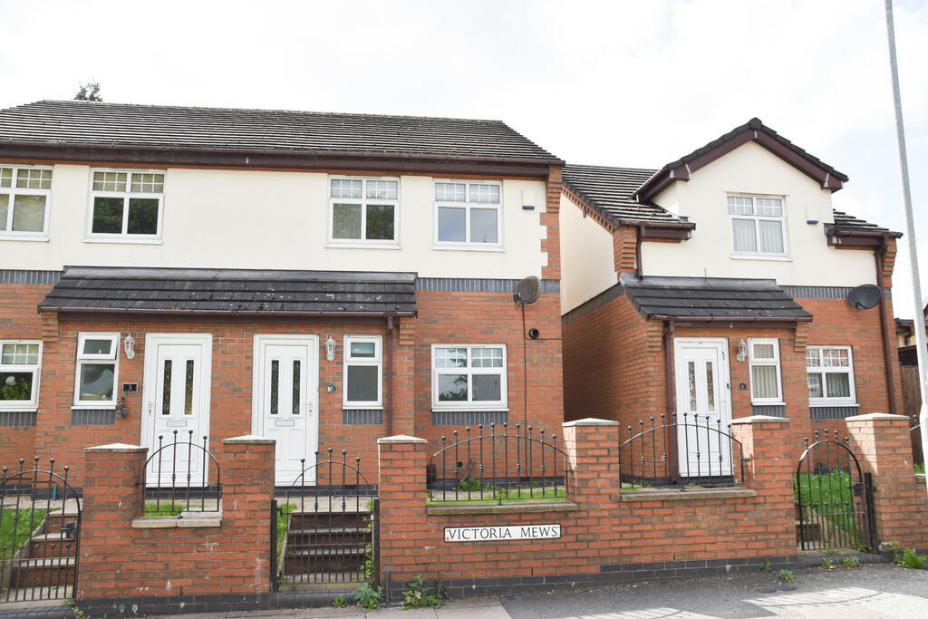 3 bedroom semi-detached house for rent in Victoria Street, Hartshill , Stoke-on-Trent, ST4