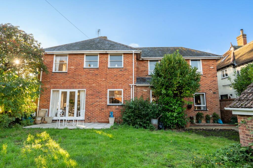 4 bedroom detached house for sale in The Maltings, Dunmow, Essex, CM6
