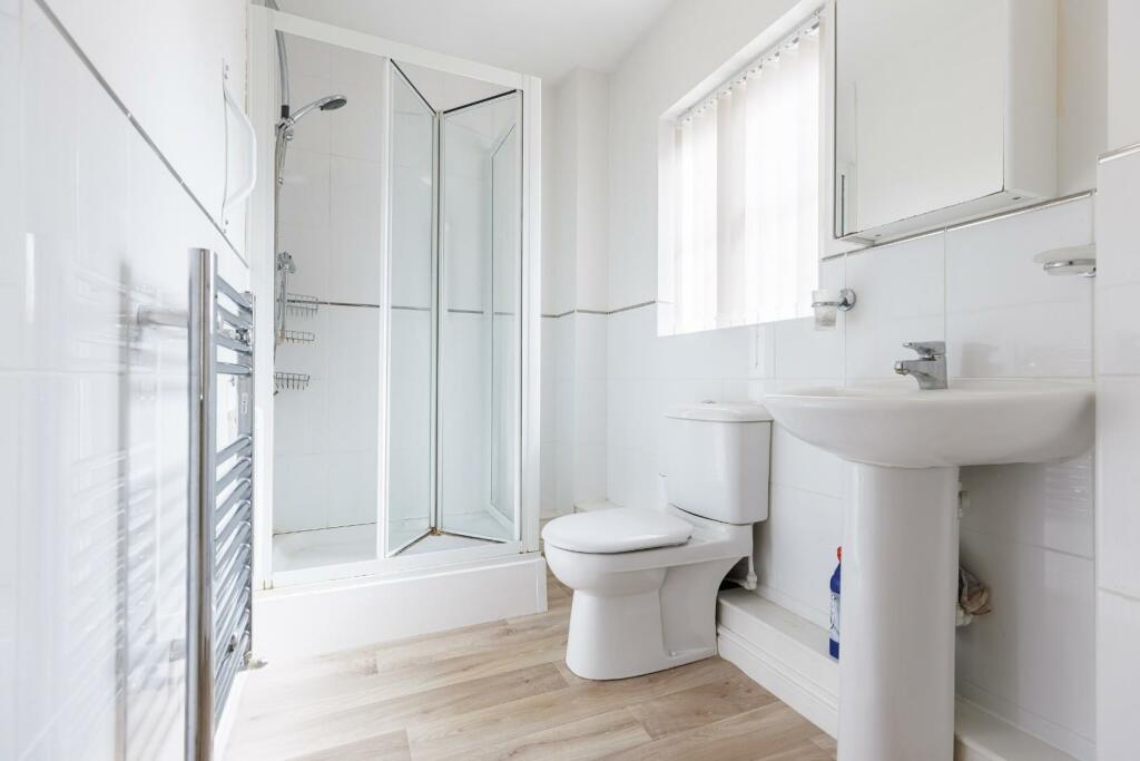 Additional property image - Brignall Place, Dunmow