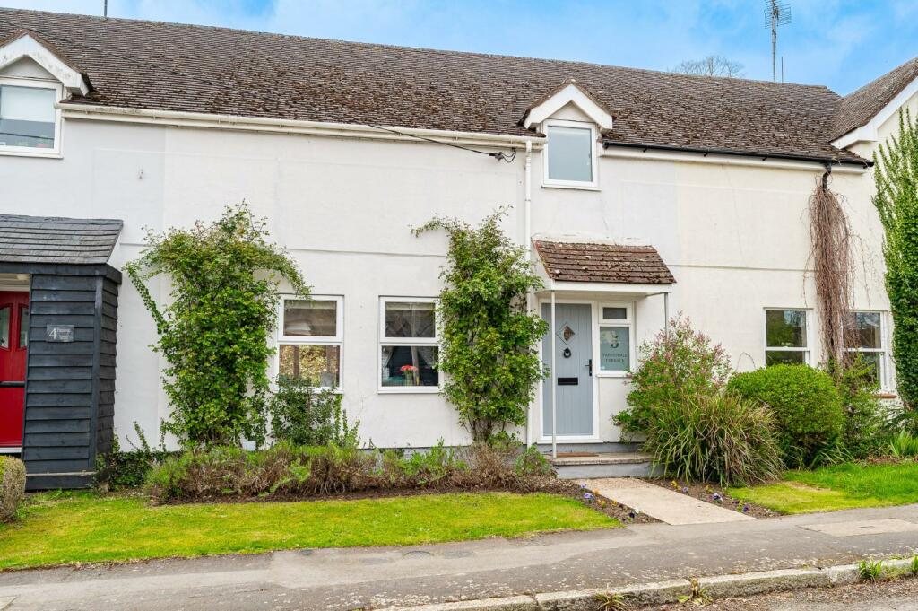 3 bedroom terraced house for sale in Vicarage Road, Finchingfield