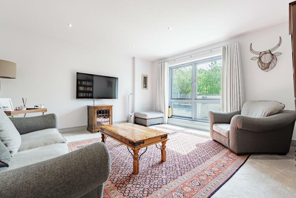 Additional property image - Riverside, Dunmow