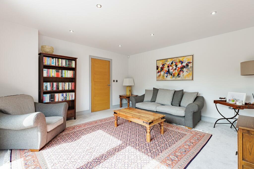 Additional property image - Riverside, Dunmow