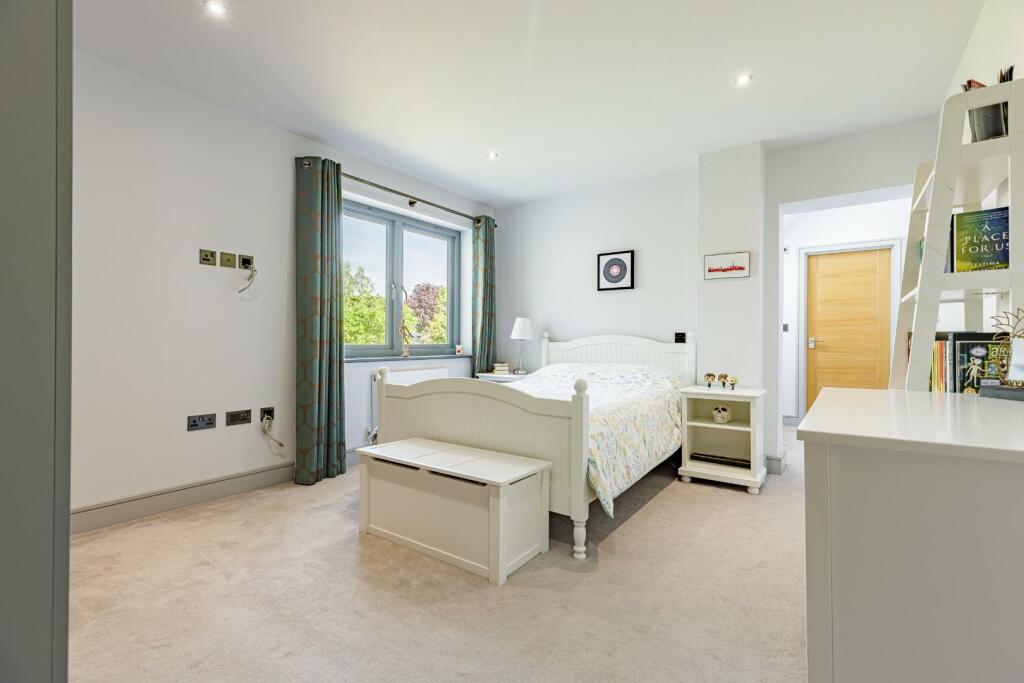 Additional property image - Riverside, Dunmow