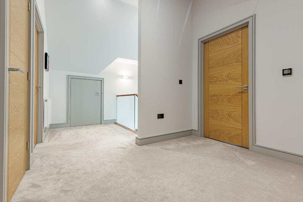 Additional property image - Riverside, Dunmow