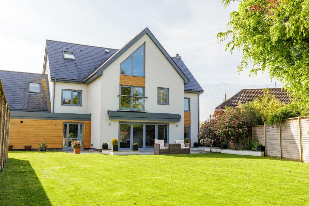 Additional property image - Riverside, Dunmow