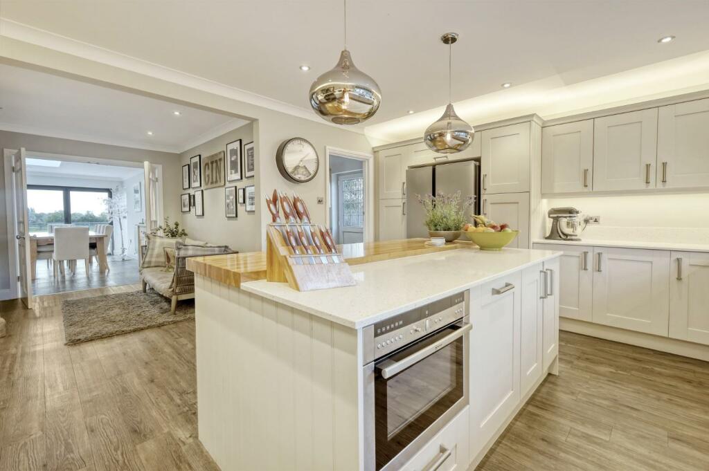 Additional property image - Church End, Shalford, Braintree