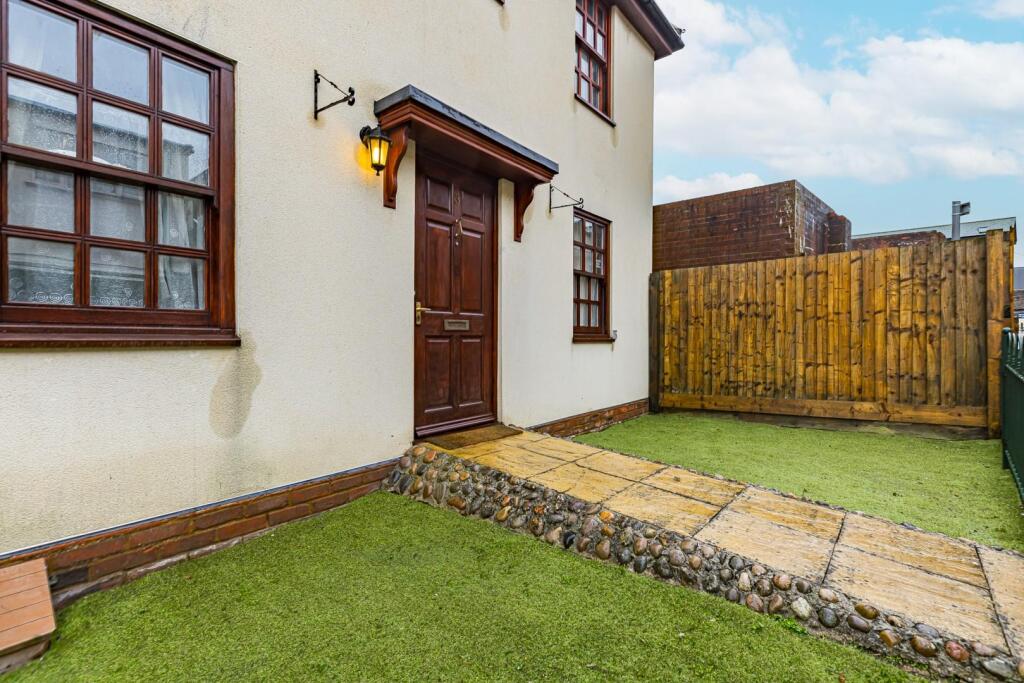 Additional property image - Dunmow, Essex