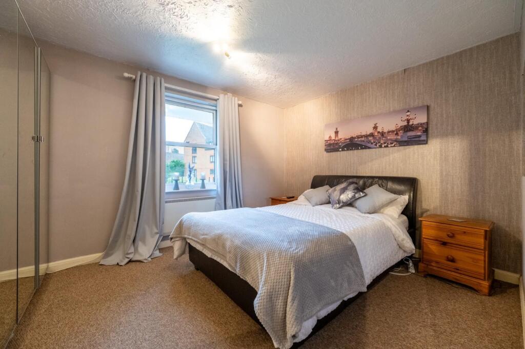 Additional property image - Chelmsford Road, Dunmow, Essex