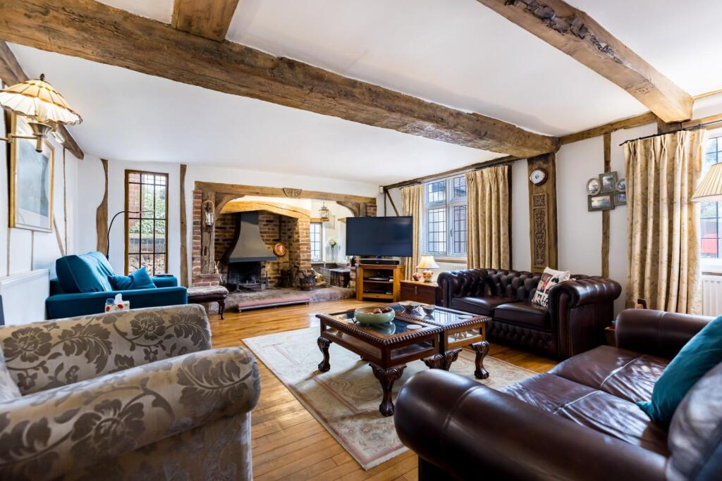 Additional property image - Gransmore Green, Felsted, Dunmow