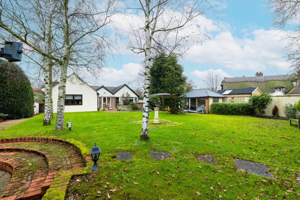 Additional property image - Gransmore Green, Felsted, Dunmow
