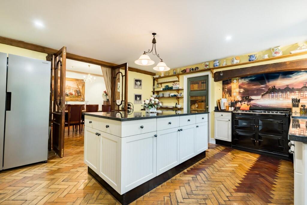 Additional property image - Gransmore Green, Felsted, Dunmow
