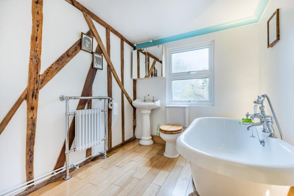 Additional property image - Gransmore Green, Felsted, Dunmow