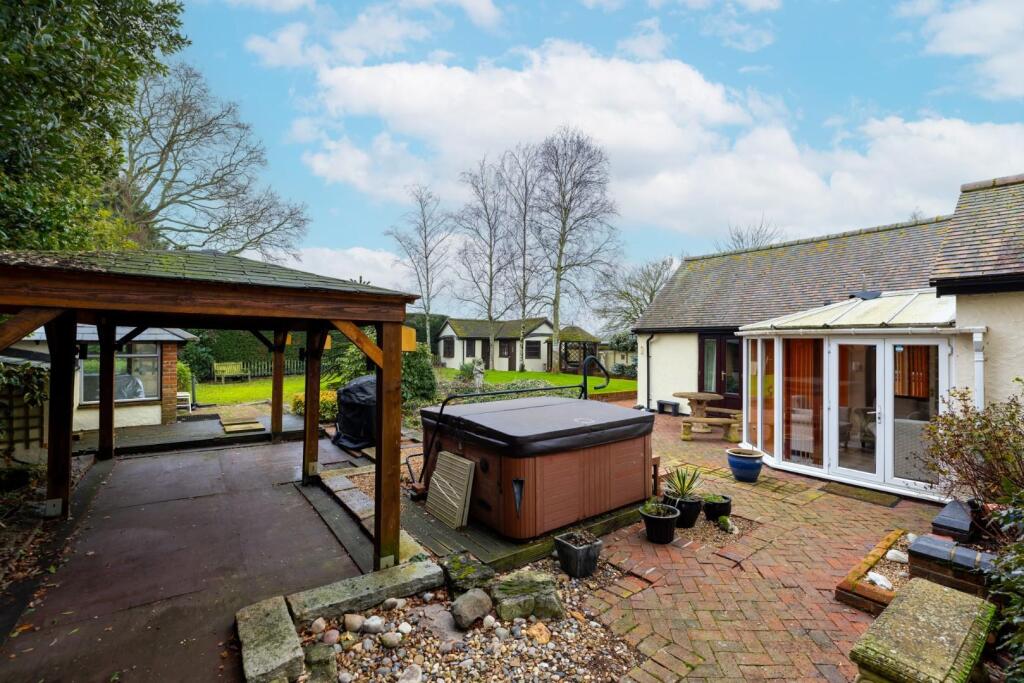 Additional property image - Gransmore Green, Felsted, Dunmow